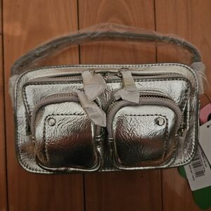 Nunoo Mini Silver Color Bag
